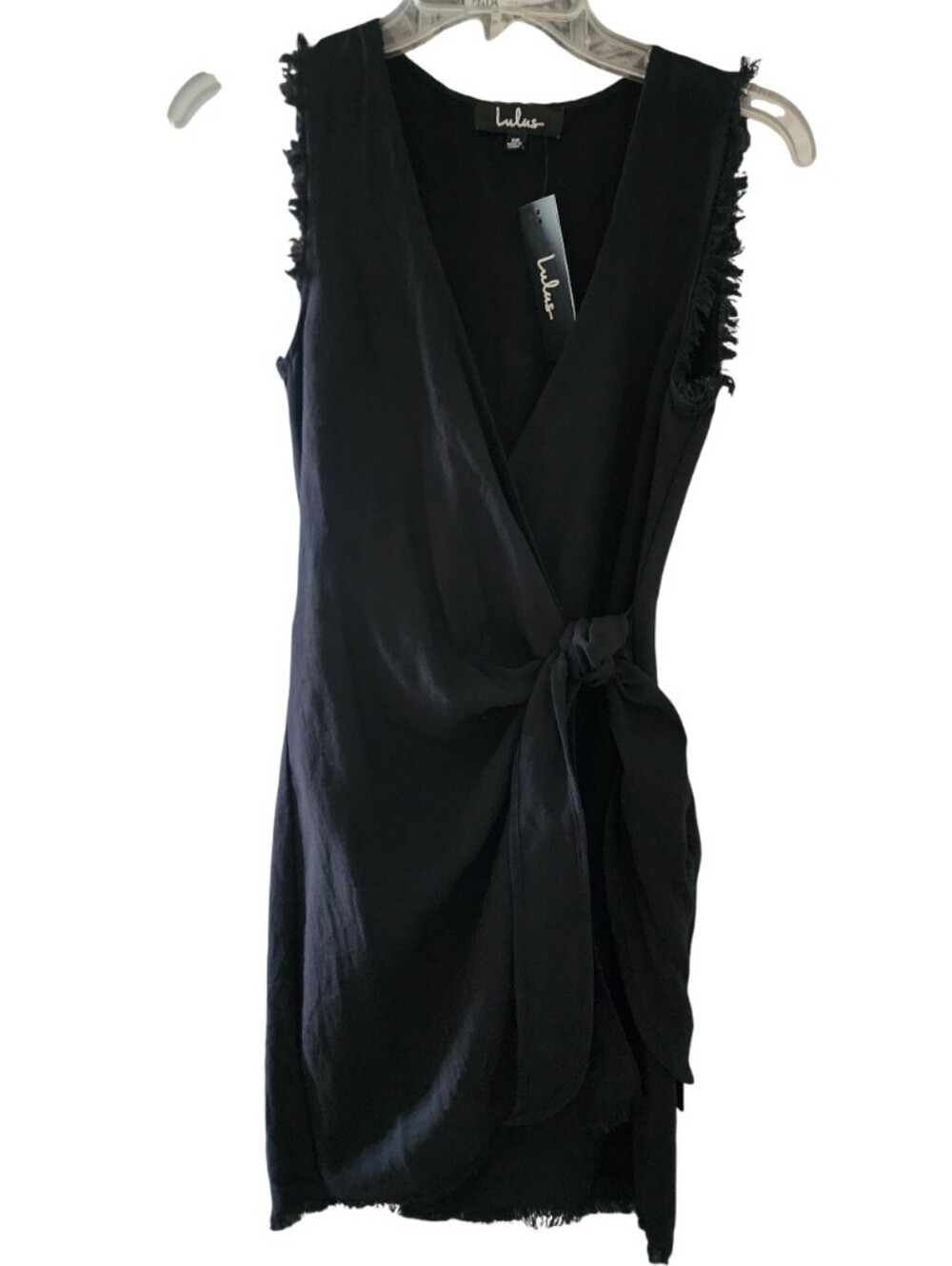 Lulu's Black Wrap Tie V-Neck Sleeveless Dress